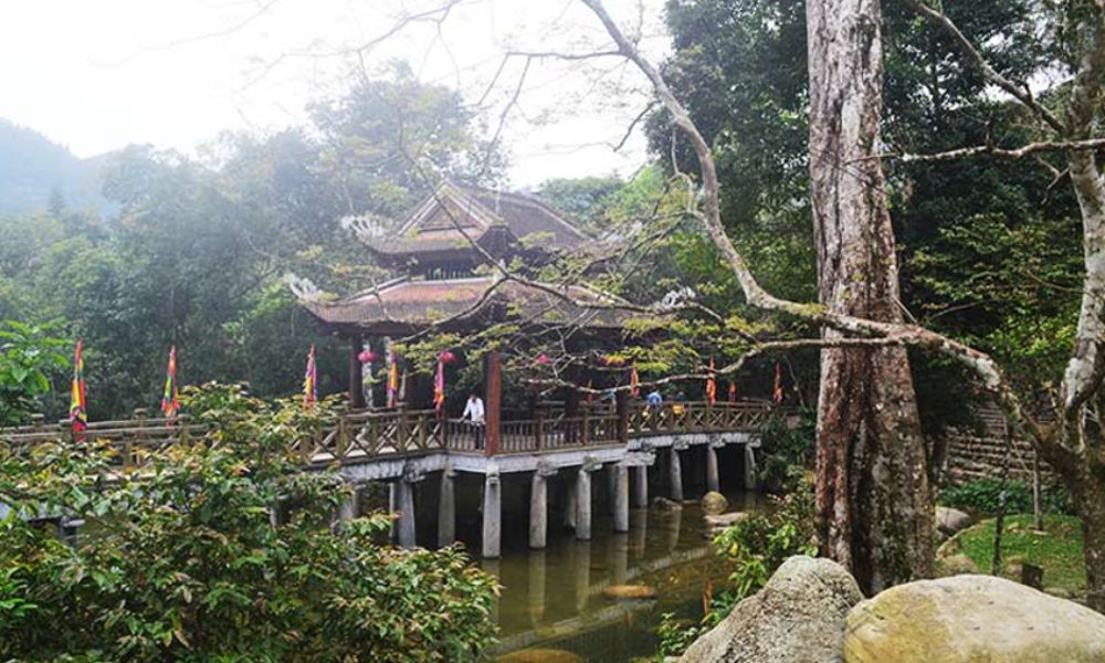 yen-tu-january-travel-guide